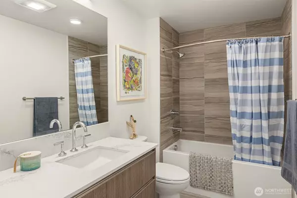 Seattle, WA 98104,800 Columbia ST #2309