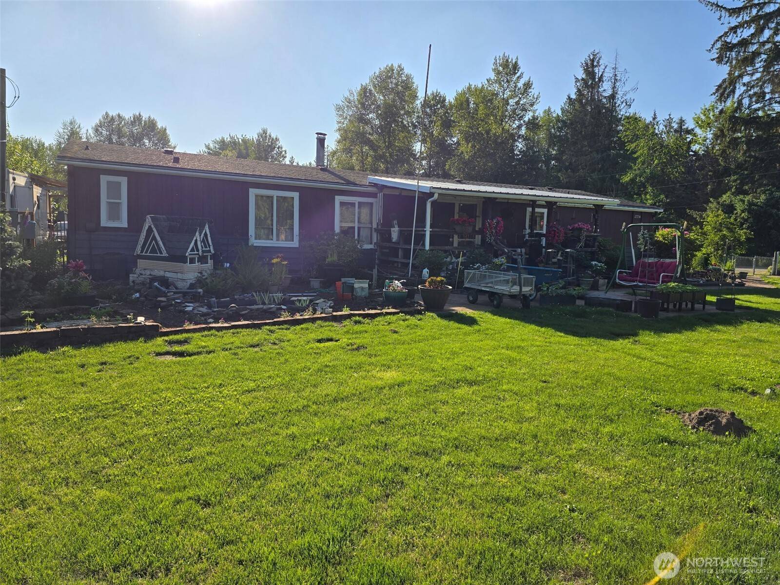 27716 Entwhistle RD E, Buckley, WA 98321