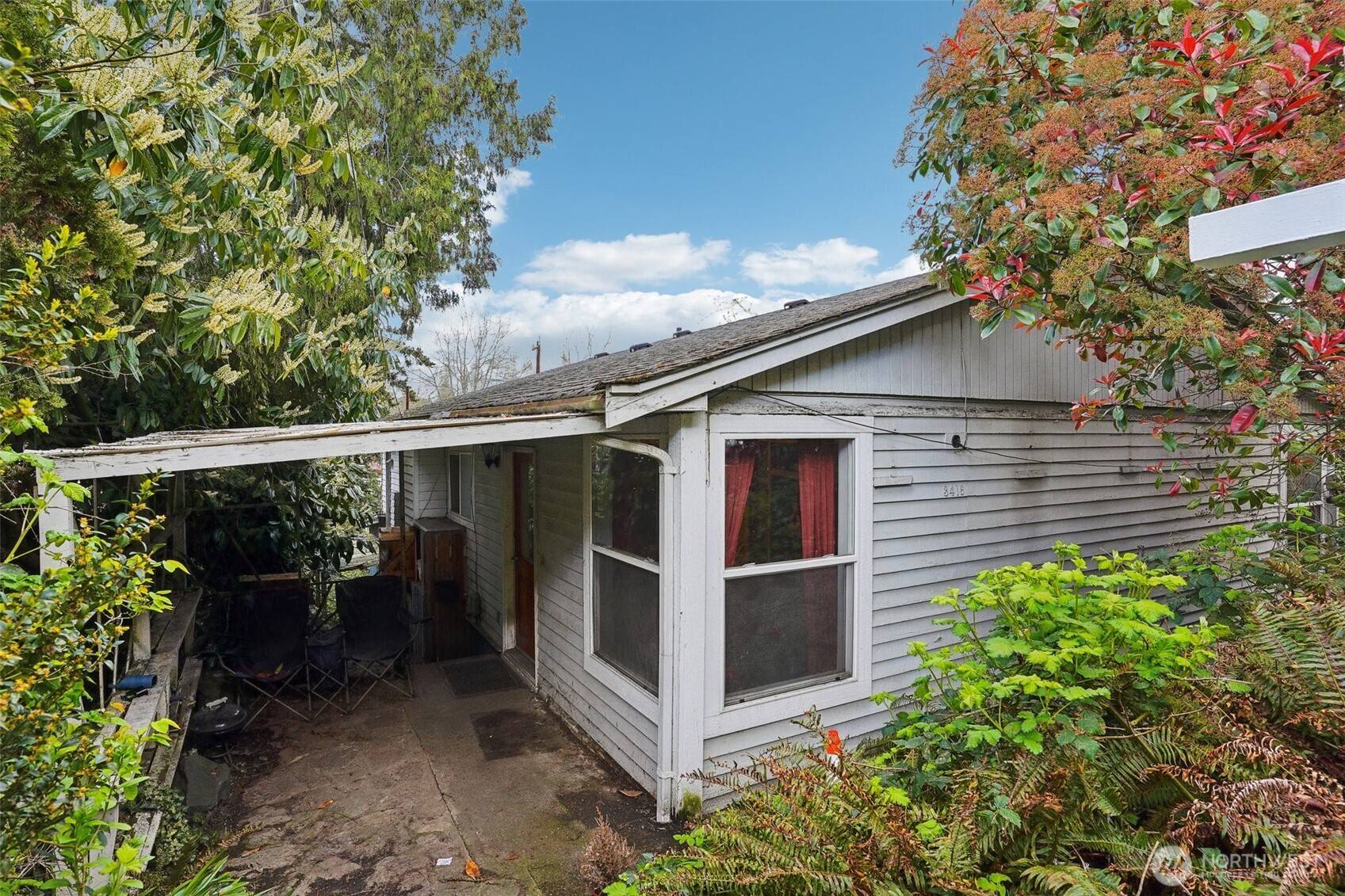 3416 Claremont AVE S, Seattle, WA 98144