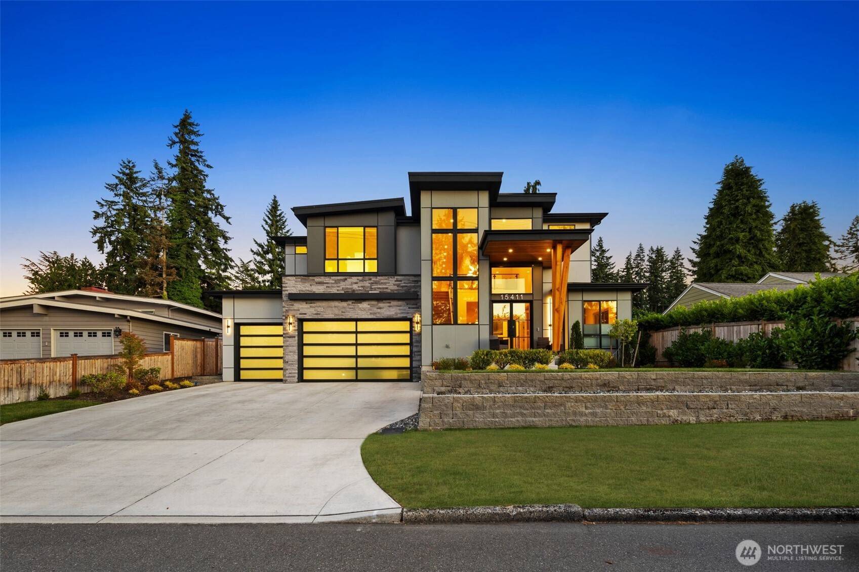 15411 SE 38th ST, Bellevue, WA 98006