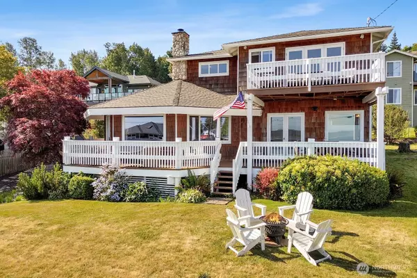 Blaine, WA 98230,6926 Holeman AVE