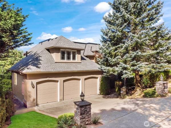 5899 153rd AVE SE, Bellevue, WA 98006