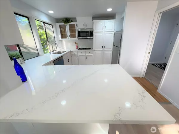 Bellevue, WA 98008,1711 159th PL NE #29