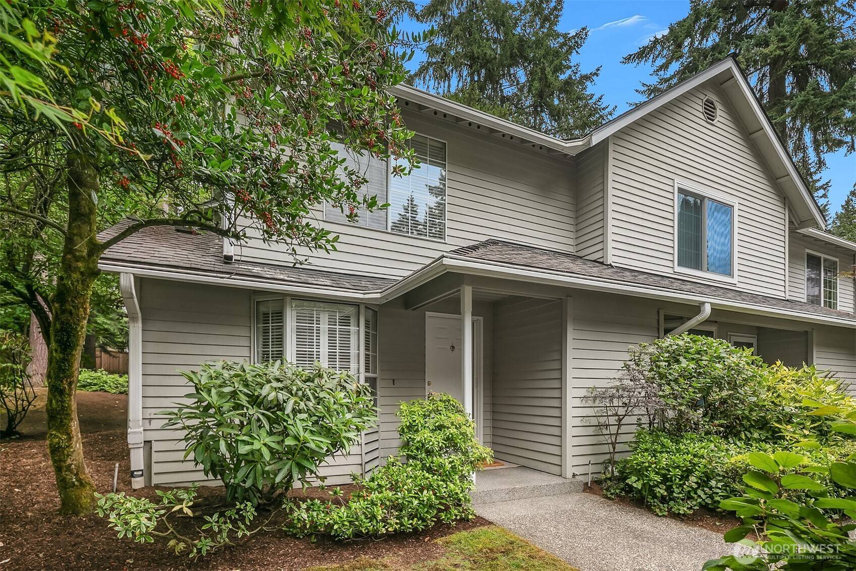 8527 134th CT NE, Redmond, WA 98052