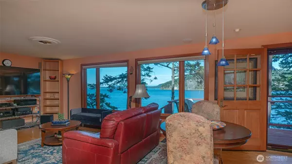 Lopez Island, WA 98261,755 Ferry RD