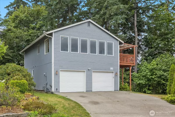1992 Snowridge AVE, Port Orchard, WA 98366