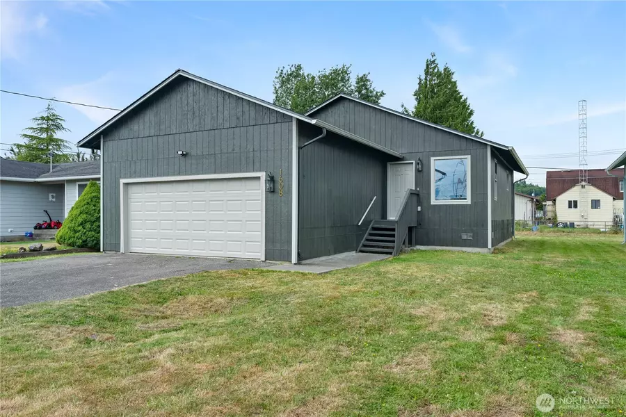 1608 W Market ST, Aberdeen, WA 98520