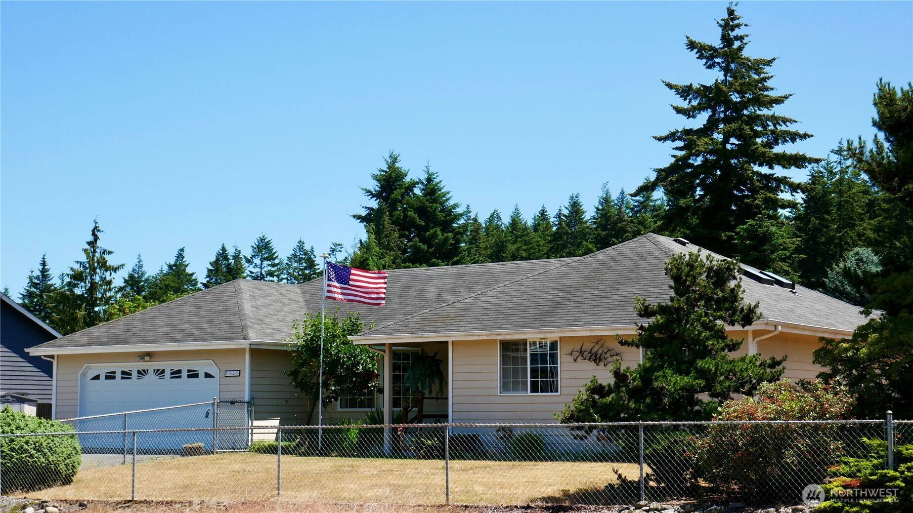 1325 S N ST, Port Angeles, WA 98363