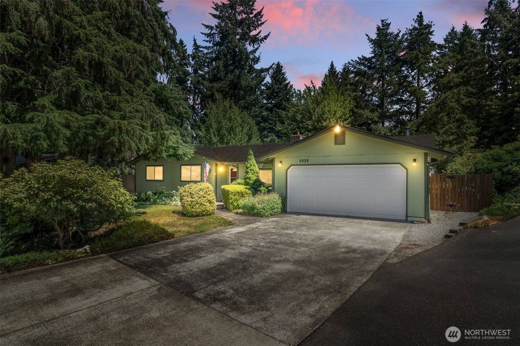 5528 206th Street Ct E, Spanaway, WA 98387