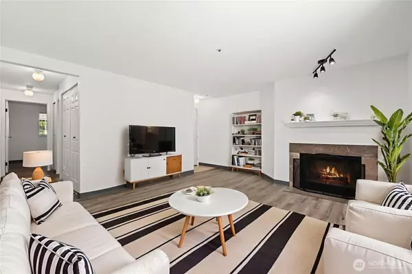 7453 Newcastle Golf Club Rd #L103, Newcastle, WA 98059