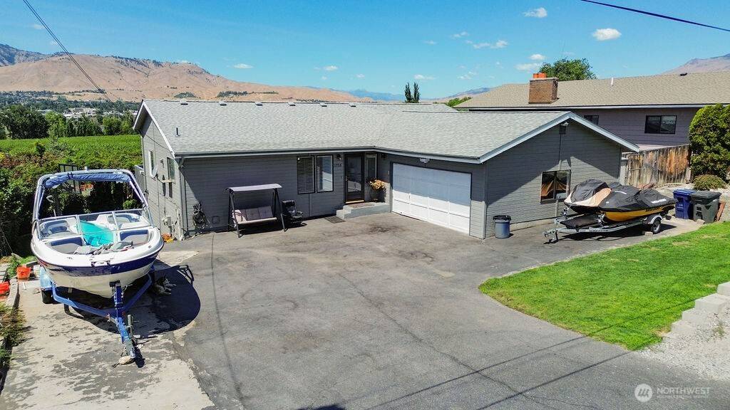 1716 N Anne AVE, East Wenatchee, WA 98802