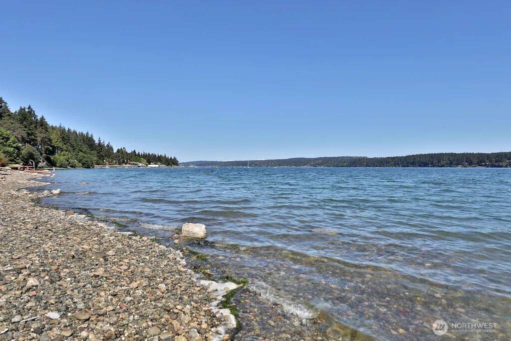 5341 S Bercot RD, Freeland, WA 98249
