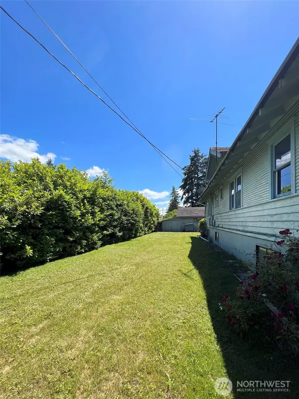 Lakewood, WA 98499,3320 90th ST