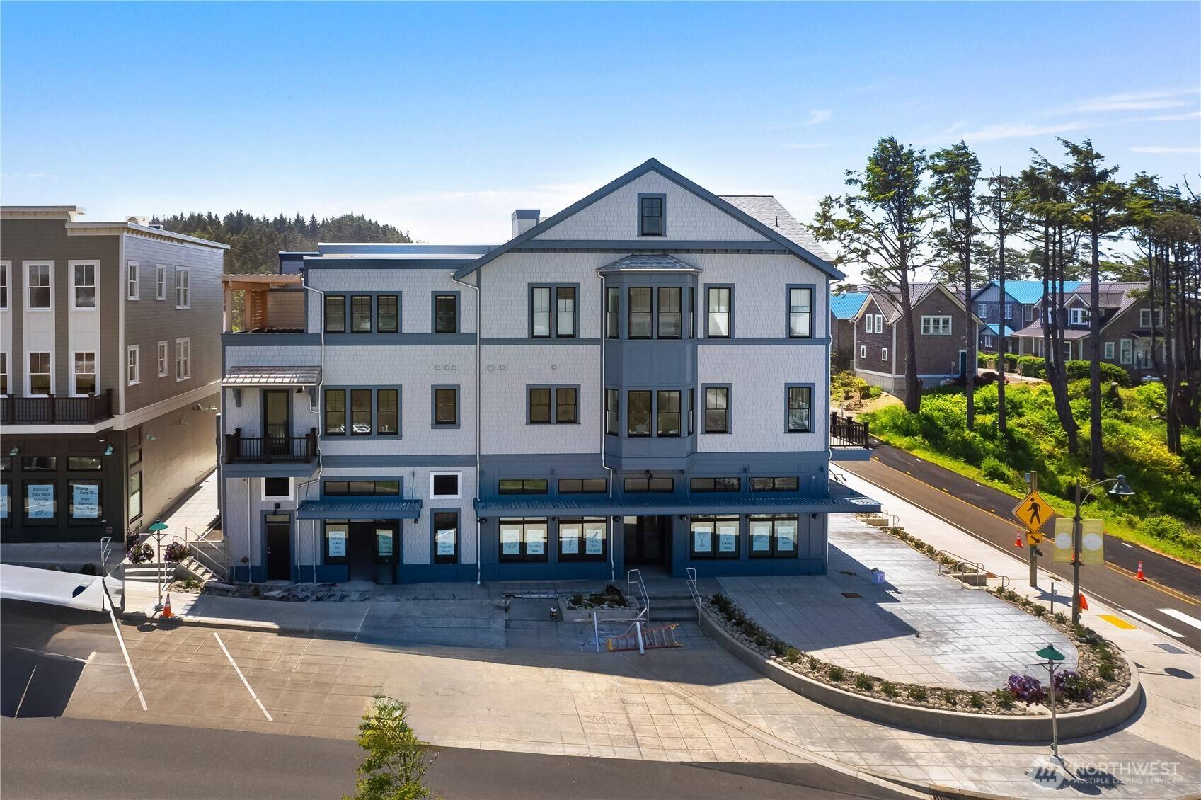 100 Market ST #C, Pacific Beach, WA 98571