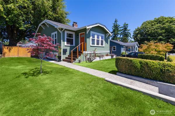 5012 SW Waite ST, Seattle, WA 98116