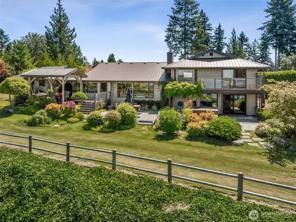 9211 96th ST NW, Gig Harbor, WA 98332