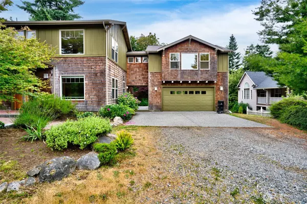 Anacortes, WA 98221,14450 Austin PL