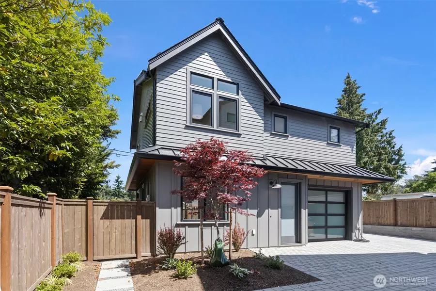3810 31st AVE W, Seattle, WA 98199