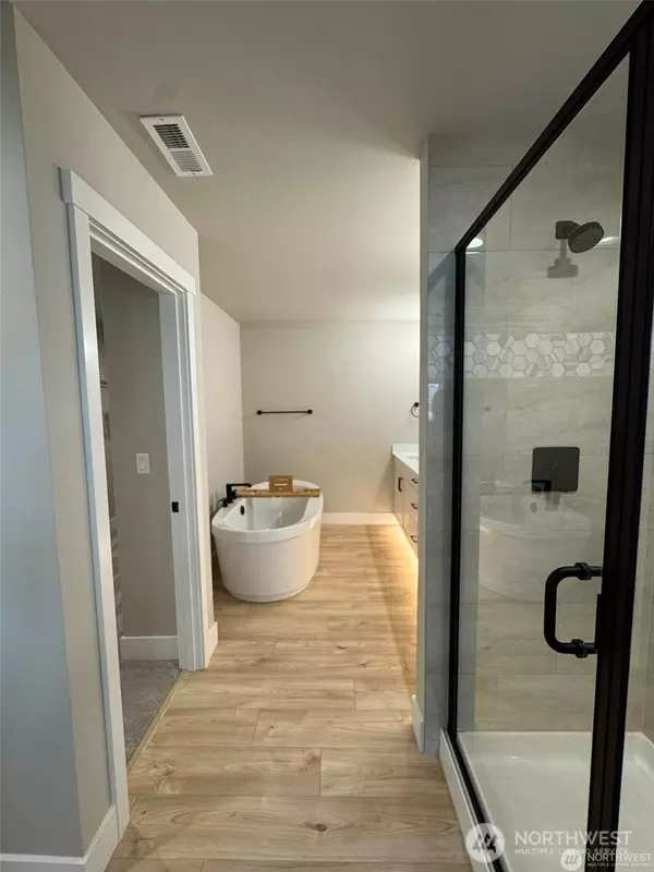 Darrington, WA 98241,404 Trail ST