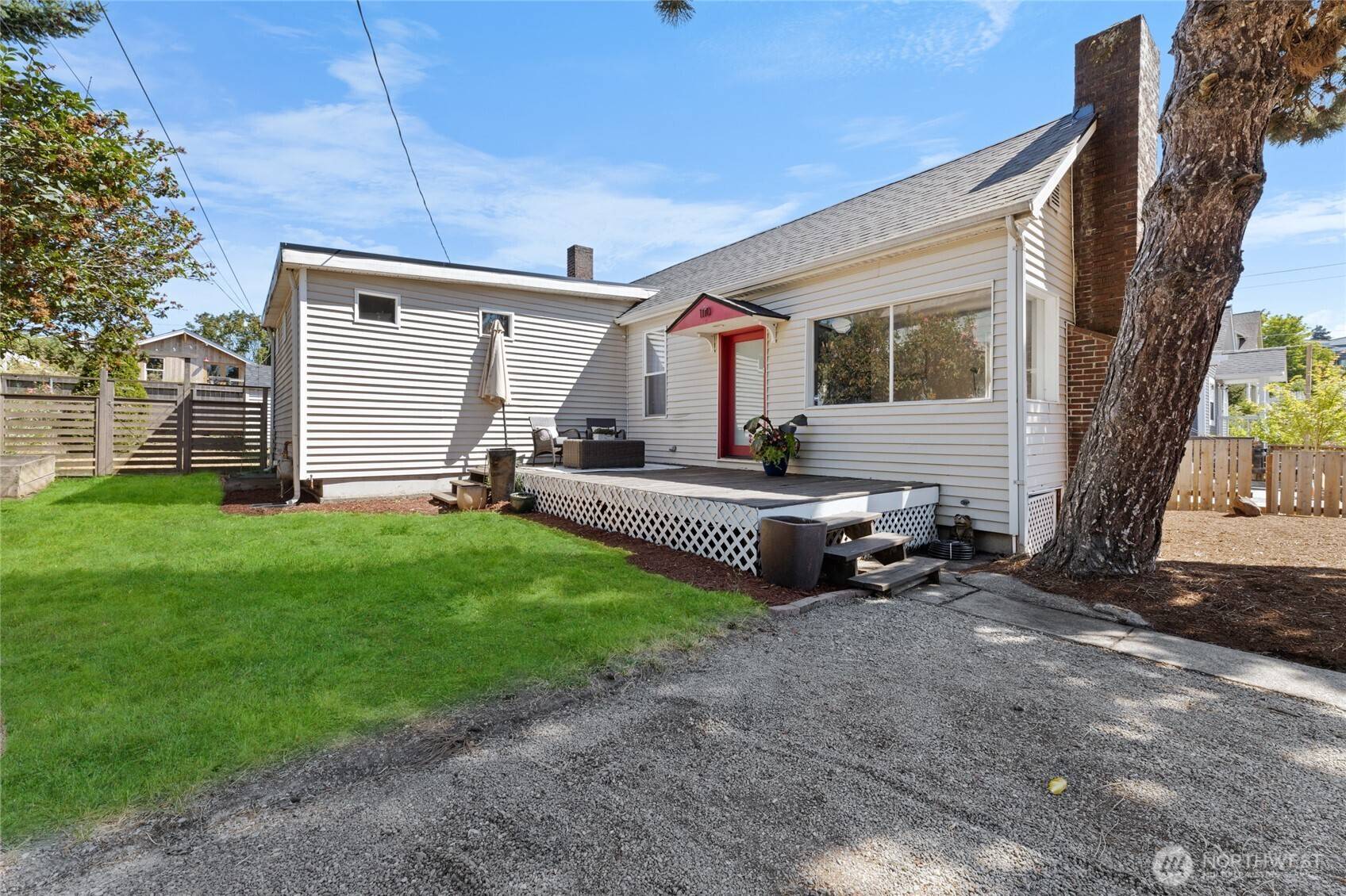 1110 S Bennett ST, Seattle, WA 98108