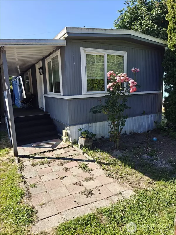 Kent, WA 98030,1720 Maple LN #11
