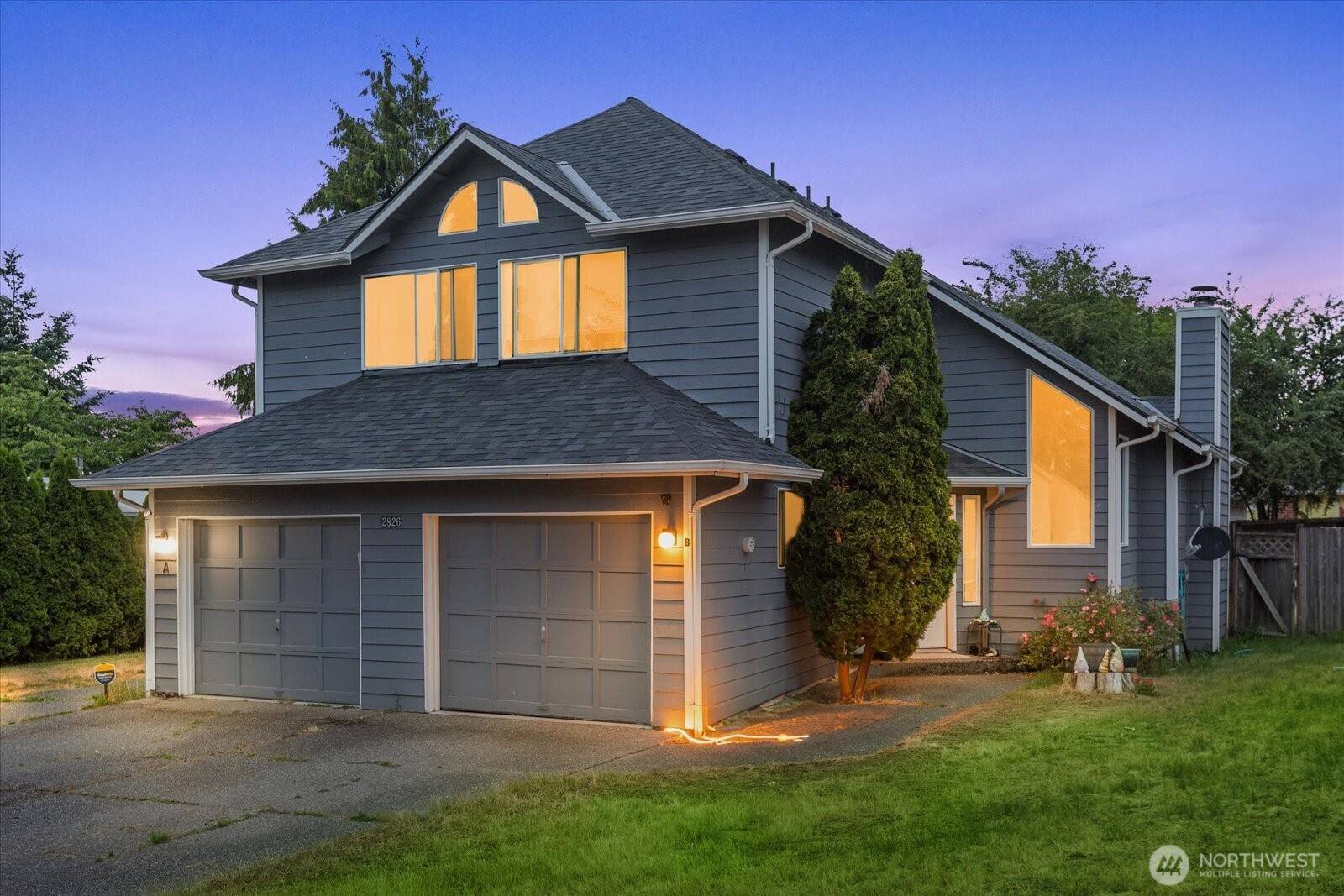 2826 NE 8th ST, Renton, WA 98056