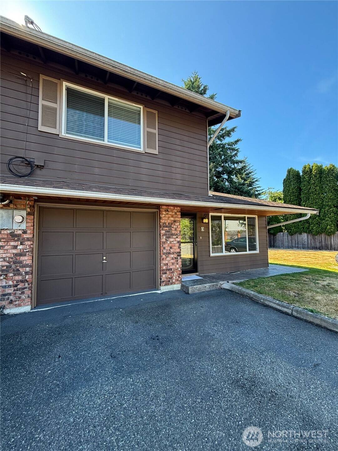 1721 Madison ST #E, Everett, WA 98203