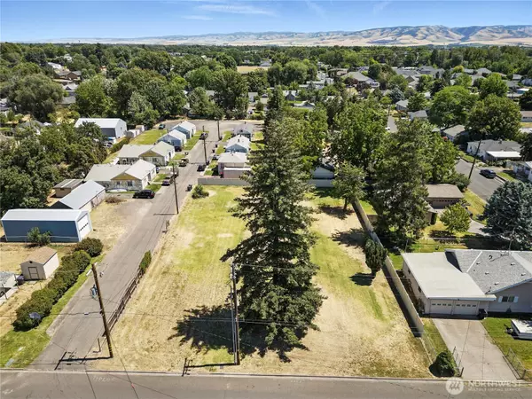 College Place, WA 99324,715 SE Birch AVE