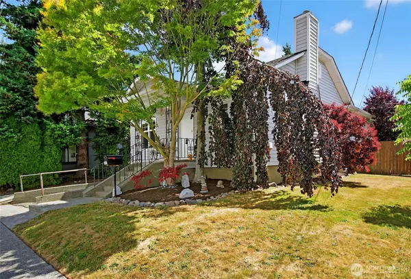 Bellingham, WA 98225,2318 F ST