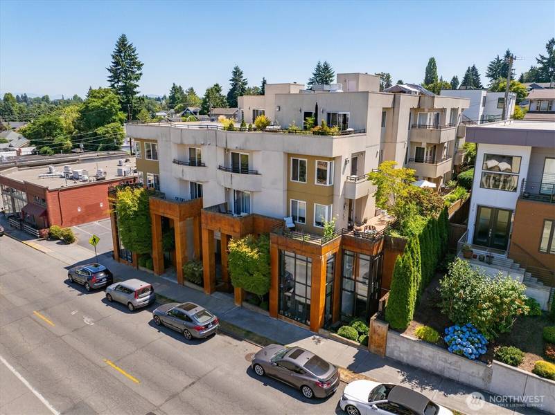 225 NE 65th ST #302, Seattle, WA 98115