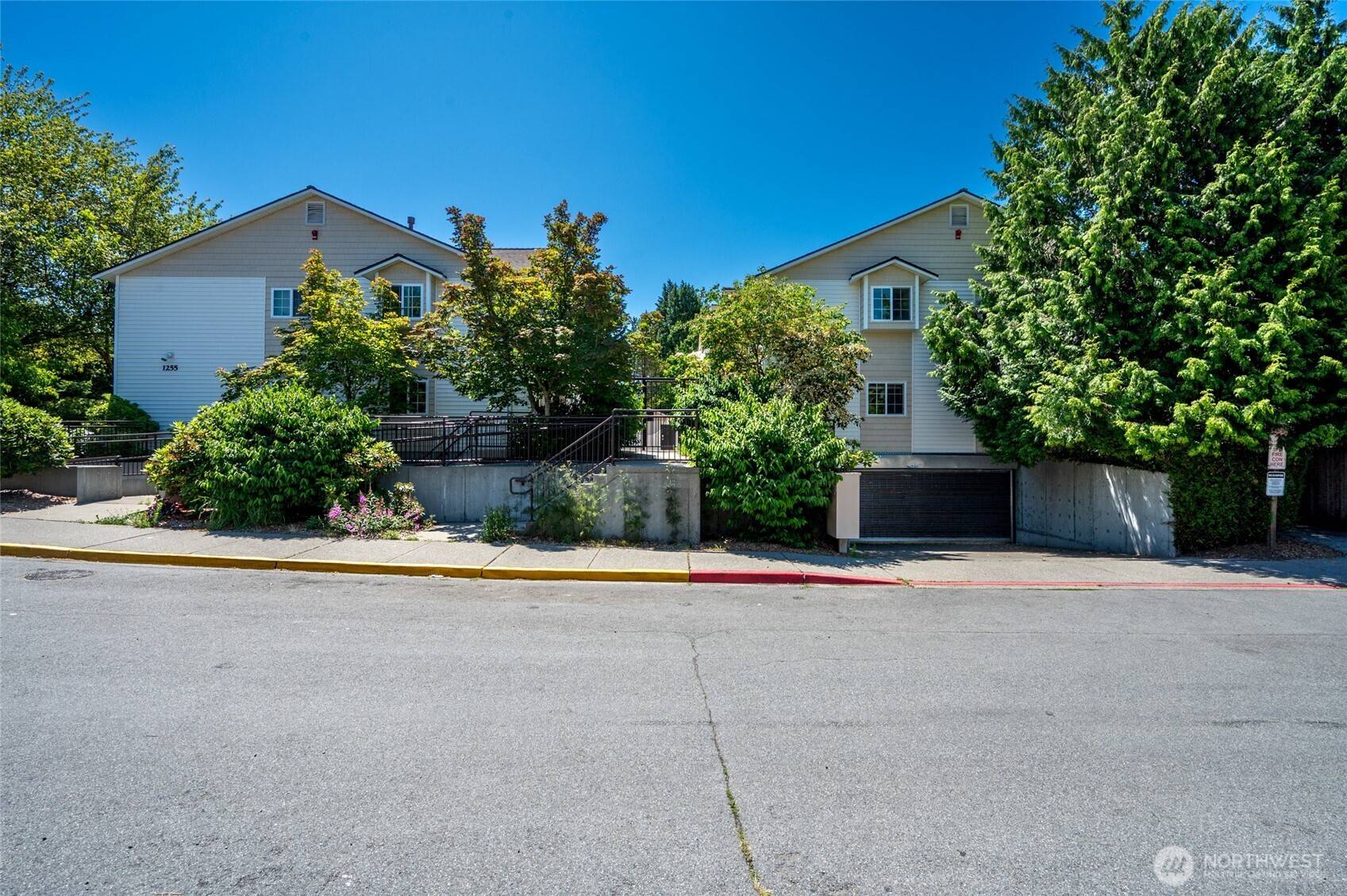 1255 NE 152nd ST #3, Shoreline, WA 98155