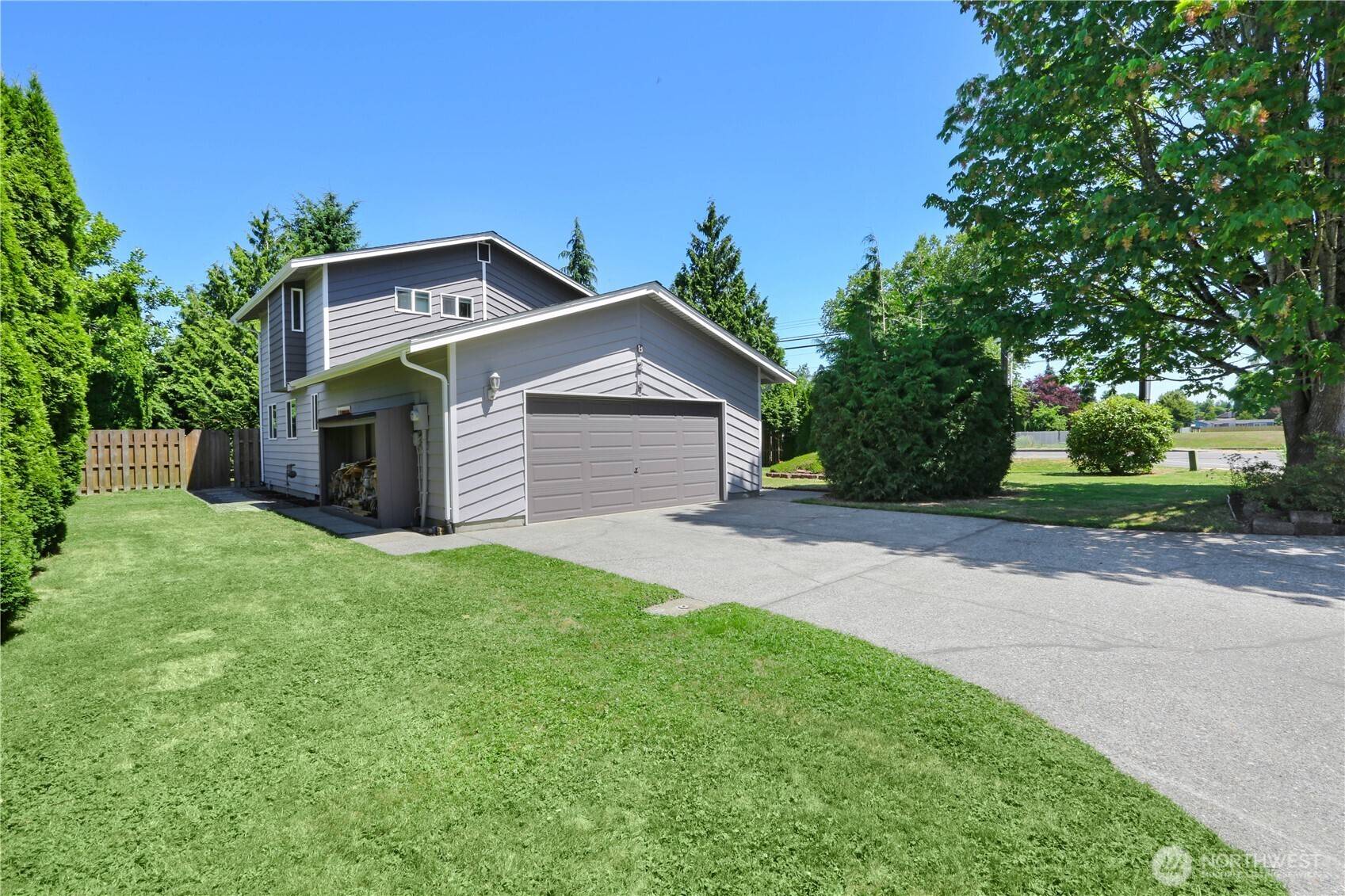 824 Dana DR, Sedro Woolley, WA 98284