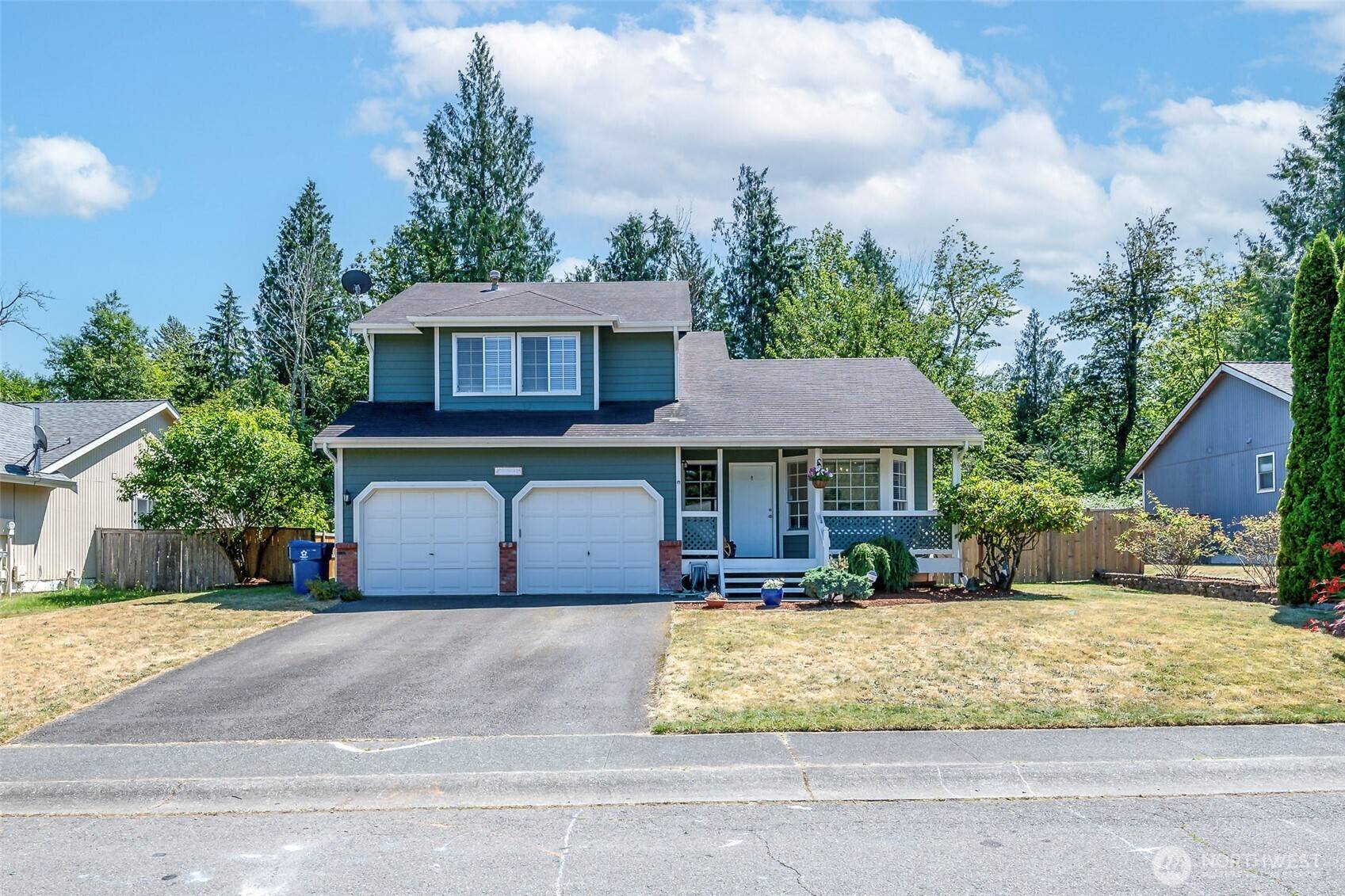 25005 Summit DR, Black Diamond, WA 98010