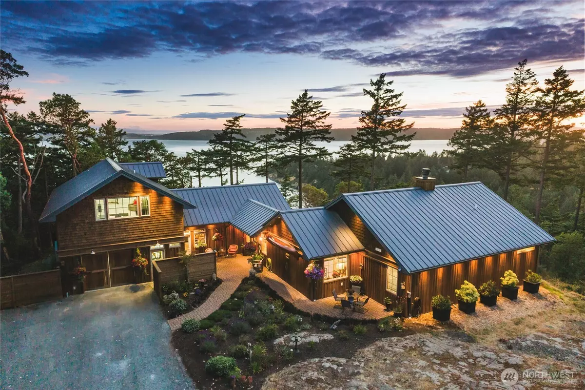 La Conner, WA 98257,11 Eagles Nest DR