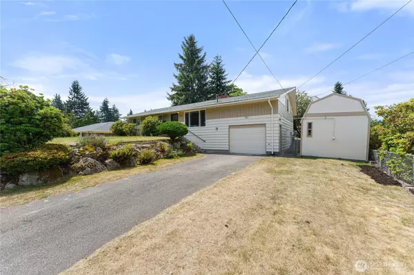Edmonds, WA 98026,22720 90th AVE W