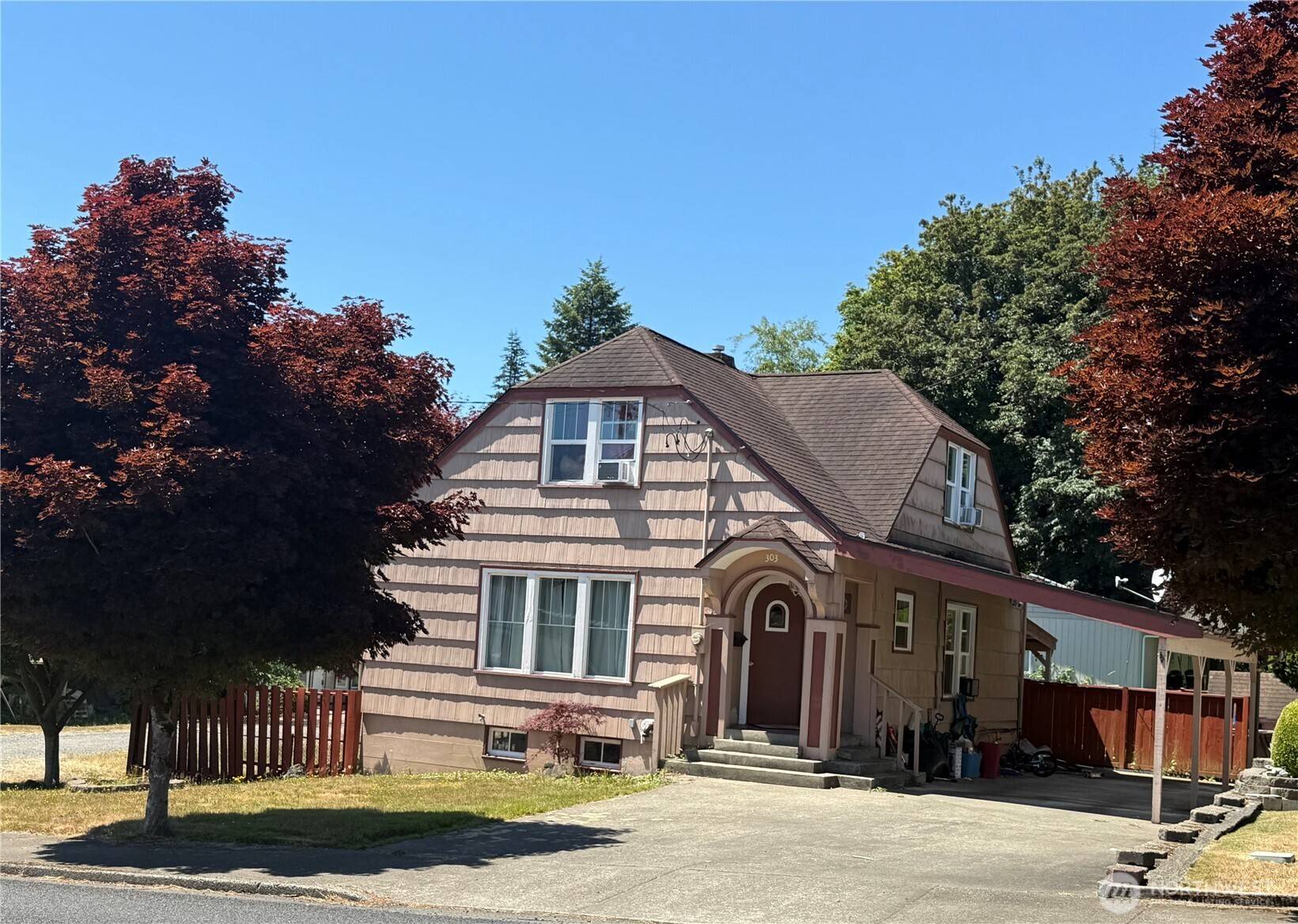 303 N 3rd ST, Montesano, WA 98563