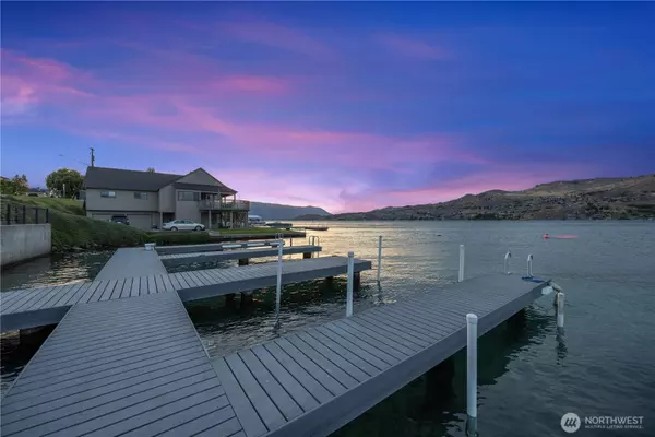 Chelan, WA 98816,2031 W Terrace AVE