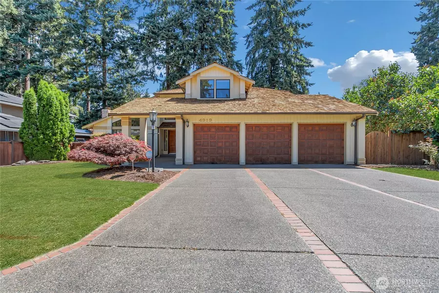 4919 82nd Avenue Ct W, University Place, WA 98467