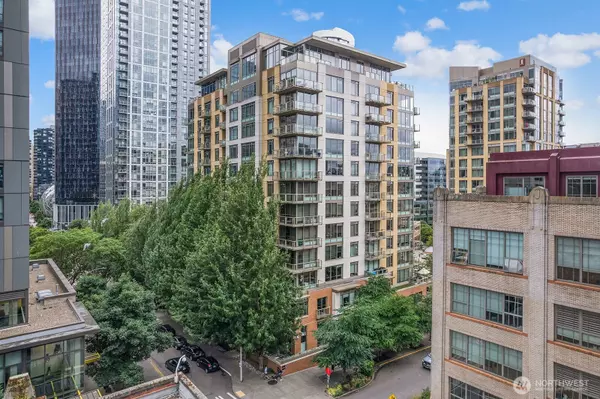 910 Lenora ST #S403, Seattle, WA 98121