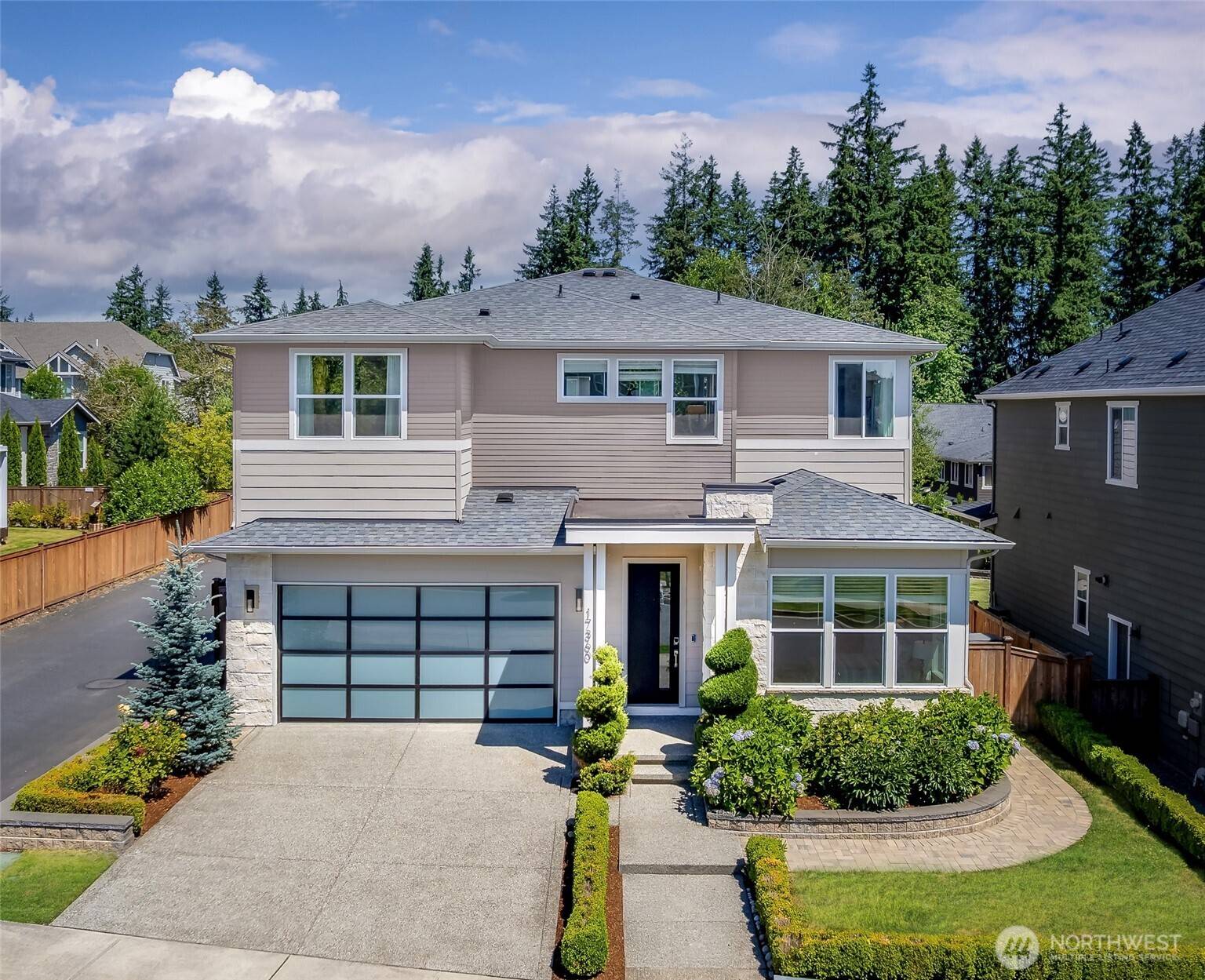 17360 NE 122nd St, Redmond, WA 98052