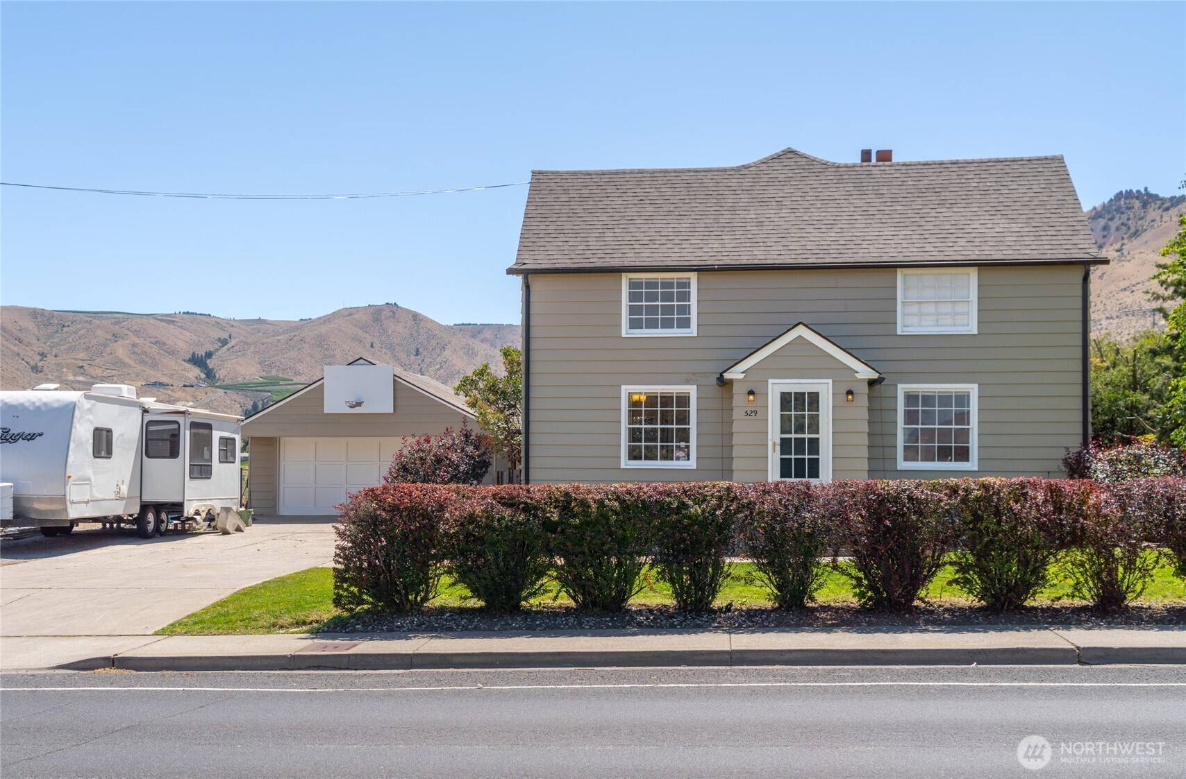 529 Crawford AVE, Wenatchee, WA 98801