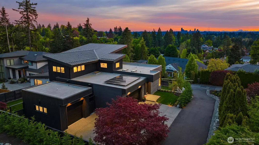 1032 89th AVE NE, Bellevue, WA 98004