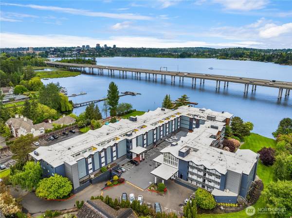 2501 Canterbury LN E #318, Seattle, WA 98112