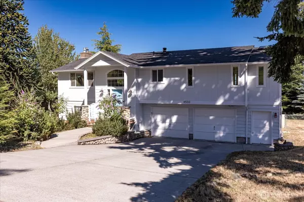4500 Larson DR, Oak Harbor, WA 98277
