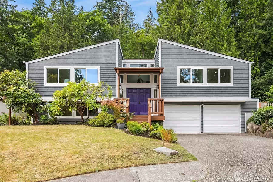 2209 177th PL NE, Redmond, WA 98052