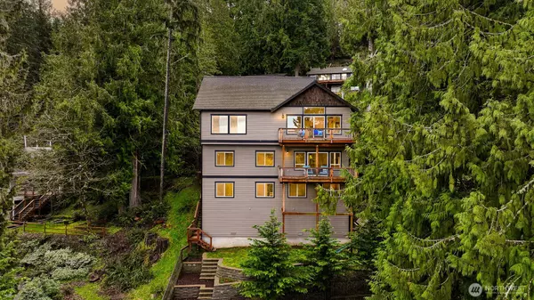 104 Grand View LN, Bellingham, WA 98229
