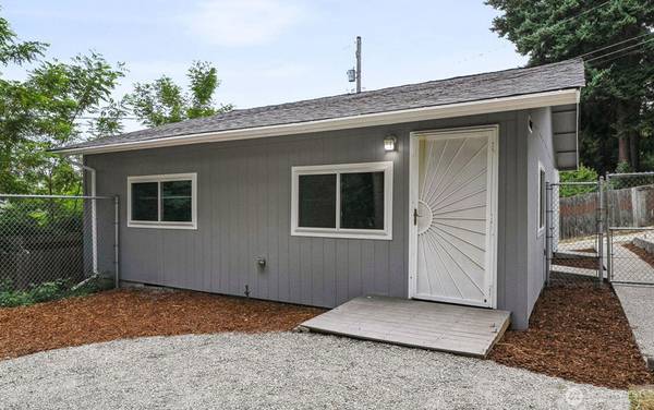6402 S Stevens ST, Tacoma, WA 98409