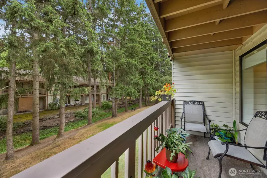 17425 119th LN SE #D22, Renton, WA 98058