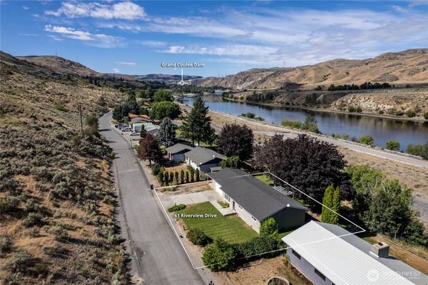 61 Riverview DR, Coulee Dam, WA 99116