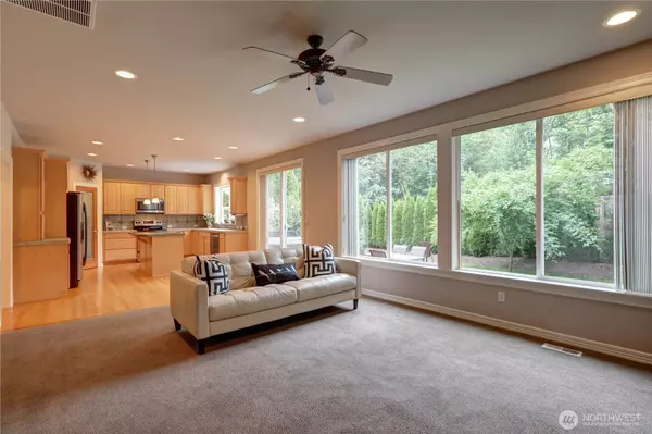 Kent, WA 98042,14114 SE 278th ST